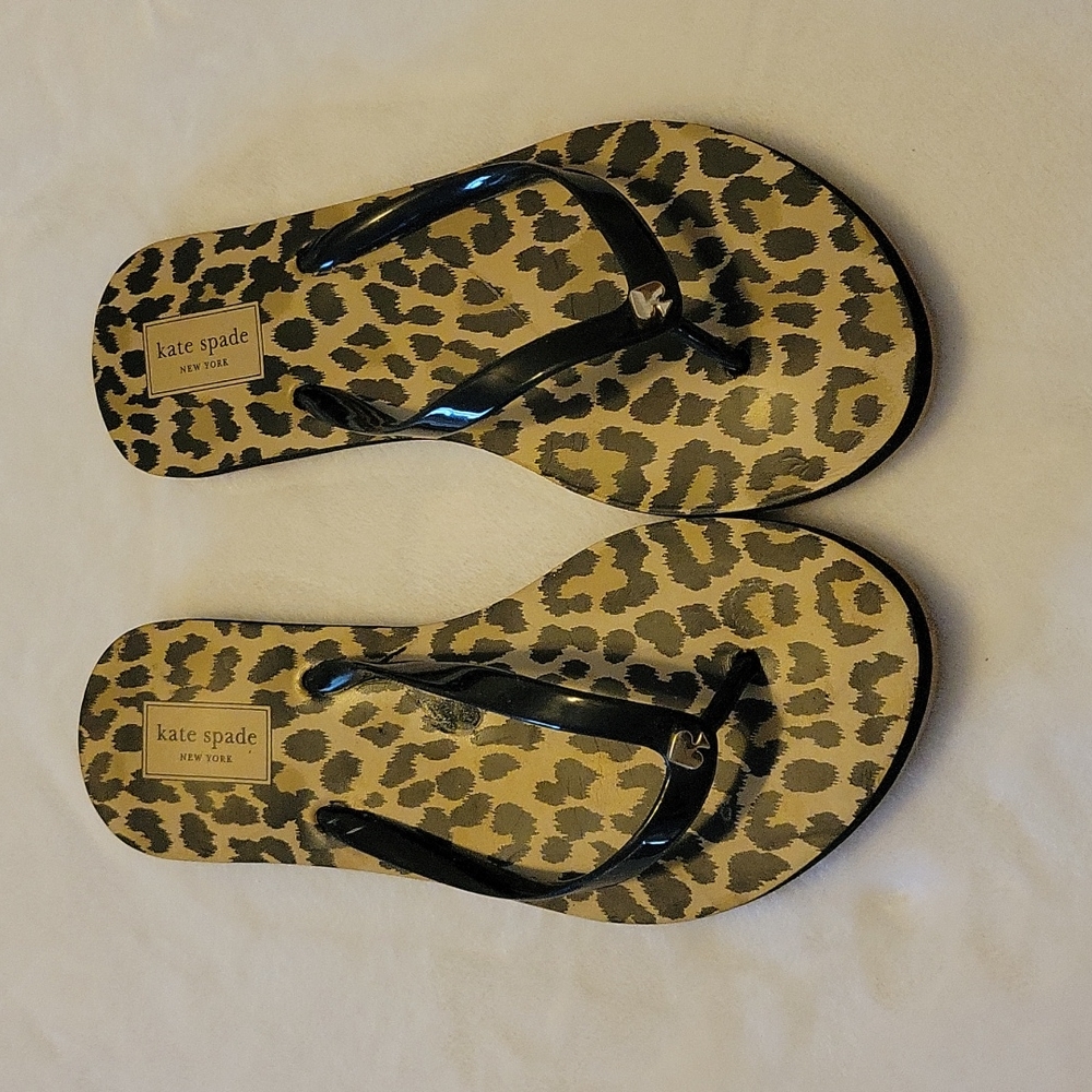 Kate Spade Leopard Flip Flops Size 7/8